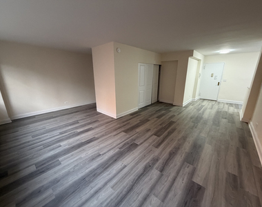 87-15 165th Street - Photo Thumbnail 3