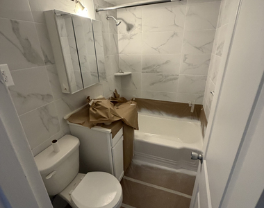 87-15 165th Street - Photo Thumbnail 5