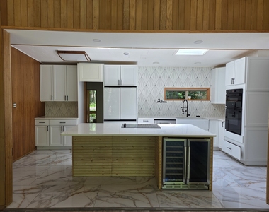 1620 Cambridge Avenue - Photo Thumbnail 10