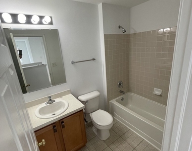 2516 Hillsboro Boulevard - Photo Thumbnail 22