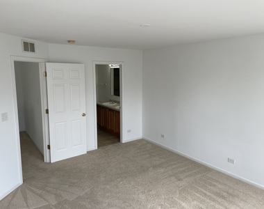 2516 Hillsboro Boulevard - Photo Thumbnail 14