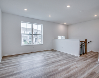 14934 S Mccarthy Circle - Photo Thumbnail 2