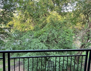 6019 Forest View Road - Photo Thumbnail 9