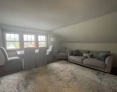 1105 W Touhy Avenue - Photo Thumbnail 1