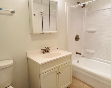 115 Marengo Avenue - Photo Thumbnail 12