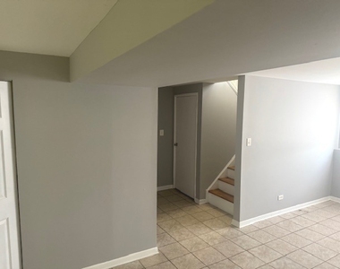 3501 177th Street - Photo Thumbnail 5