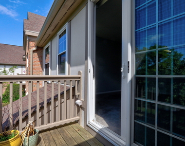 210 Rosehall Drive - Photo Thumbnail 18