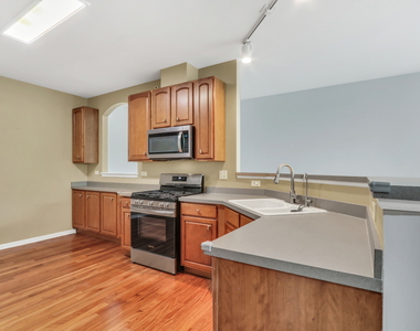 210 Rosehall Drive - Photo Thumbnail 10
