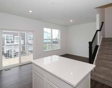 2252 Stonegate Road - Photo Thumbnail 12