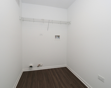2252 Stonegate Road - Photo Thumbnail 26