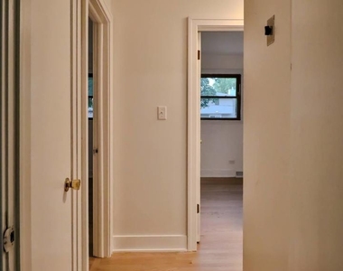 30w162 Claymore Lane - Photo Thumbnail 22