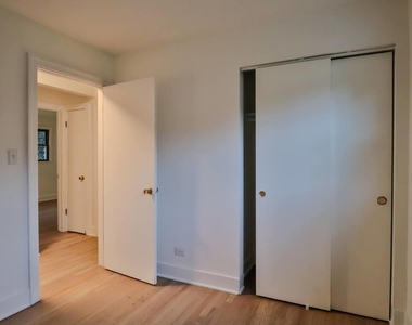 30w162 Claymore Lane - Photo Thumbnail 12
