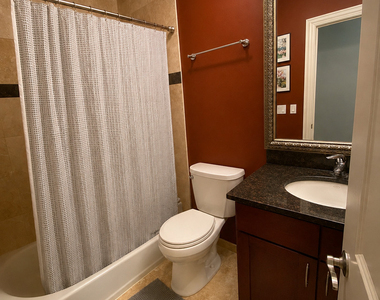 2038 W Iowa Street - Photo Thumbnail 39