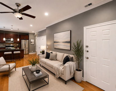 2038 W Iowa Street - Photo Thumbnail 17