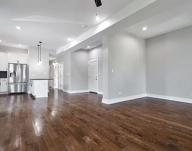 6520 S Minerva Avenue - Photo Thumbnail 4