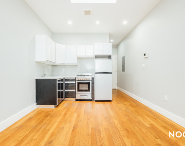 1100 Dekalb Avenue - Photo Thumbnail 12