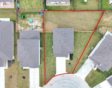 21235 Memorial Vista Drive - Photo Thumbnail 24