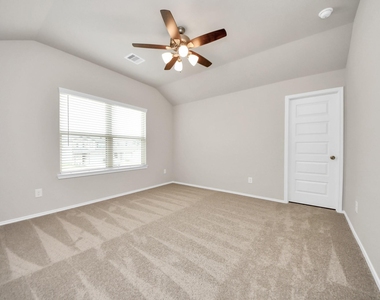 21235 Memorial Vista Drive - Photo Thumbnail 11