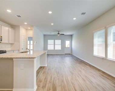 5722 Fresh View Court - Photo Thumbnail 9