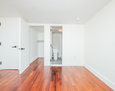 1436 Dekalb Avenue - Photo Thumbnail 11