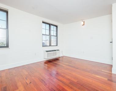 1436 Dekalb Avenue - Photo Thumbnail 6