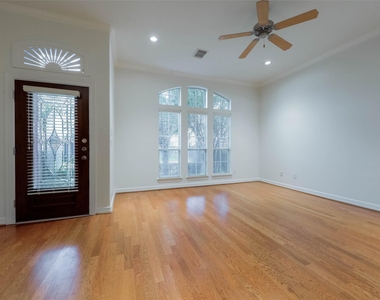 13647 Brookbluff Lane - Photo Thumbnail 7