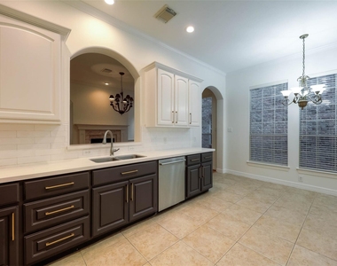 13647 Brookbluff Lane - Photo Thumbnail 24