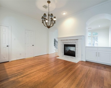 13647 Brookbluff Lane - Photo Thumbnail 14