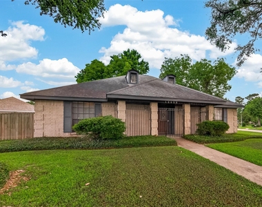 12835 Woodlite Lane - Photo Thumbnail 1