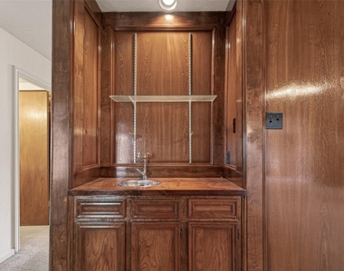 12835 Woodlite Lane - Photo Thumbnail 19