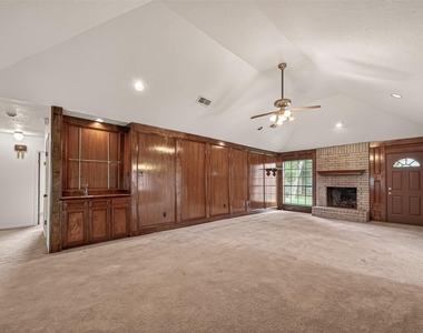 12835 Woodlite Lane - Photo Thumbnail 8