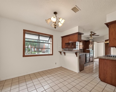 12835 Woodlite Lane - Photo Thumbnail 12