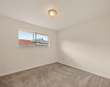 12835 Woodlite Lane - Photo Thumbnail 24