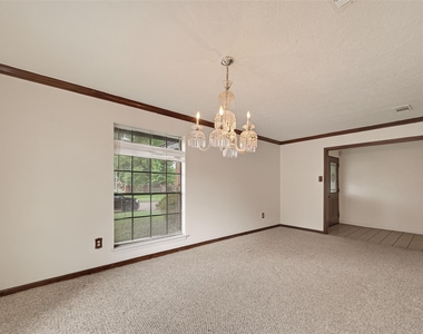 12835 Woodlite Lane - Photo Thumbnail 5