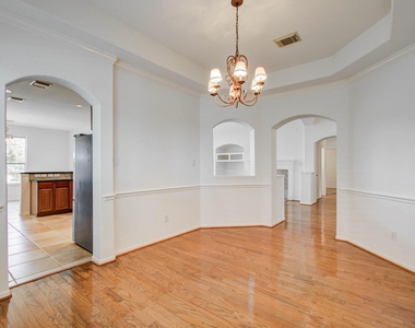 4106 Angel Springs Drive - Photo Thumbnail 6