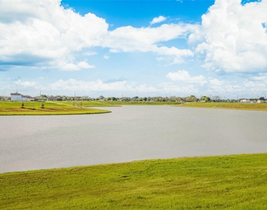 1634 Blue Cypress Drive - Photo Thumbnail 32