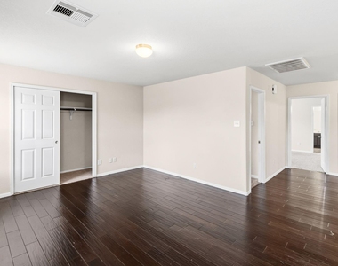 18715 Windy Stone Drive - Photo Thumbnail 19