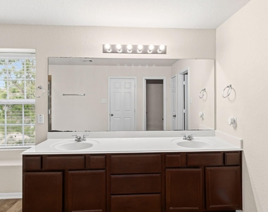 18715 Windy Stone Drive - Photo Thumbnail 23