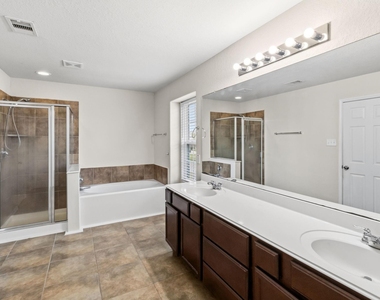 18715 Windy Stone Drive - Photo Thumbnail 22
