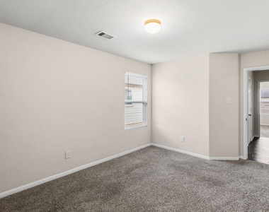 18715 Windy Stone Drive - Photo Thumbnail 29