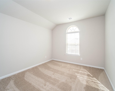 3542 Vivaldi Drive - Photo Thumbnail 21