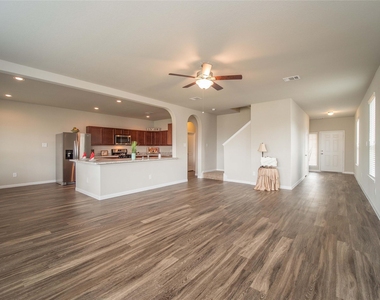 3542 Vivaldi Drive - Photo Thumbnail 12
