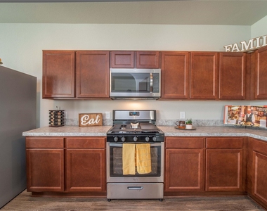 3542 Vivaldi Drive - Photo Thumbnail 18