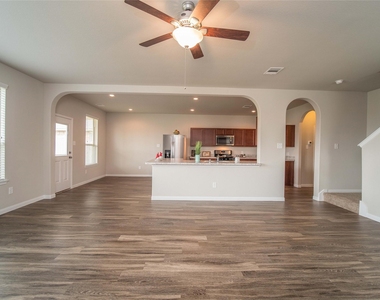 3542 Vivaldi Drive - Photo Thumbnail 11