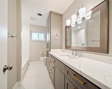 12866 Westmere - Photo Thumbnail 5