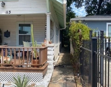 113 W 5th Street - Photo Thumbnail 4
