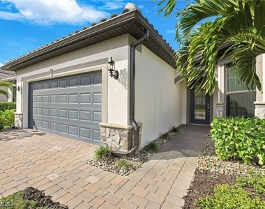 10439 Ventana Lane - Photo Thumbnail 1