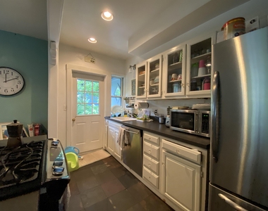 61 Manning - Photo Thumbnail 4