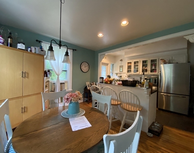 61 Manning - Photo Thumbnail 3