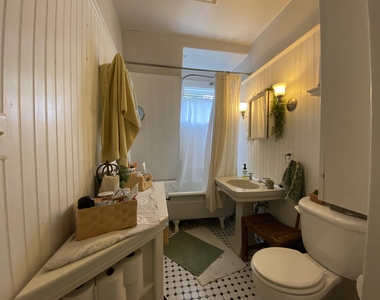 61 Manning - Photo Thumbnail 9